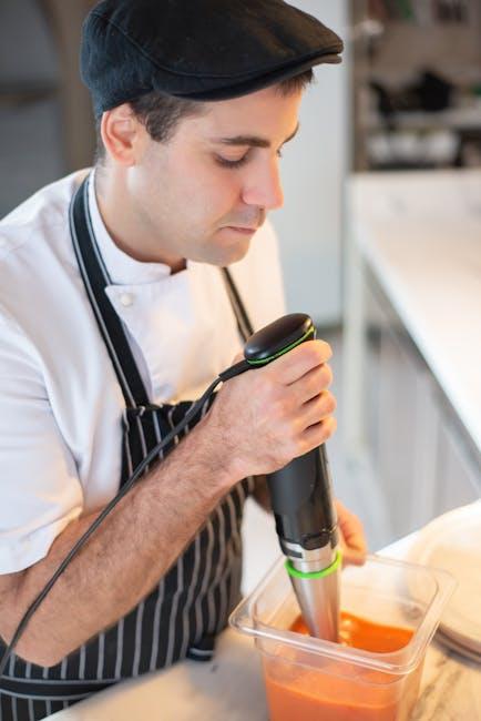 Top Immersion Blenders for Soups & Smoothies in 2025
